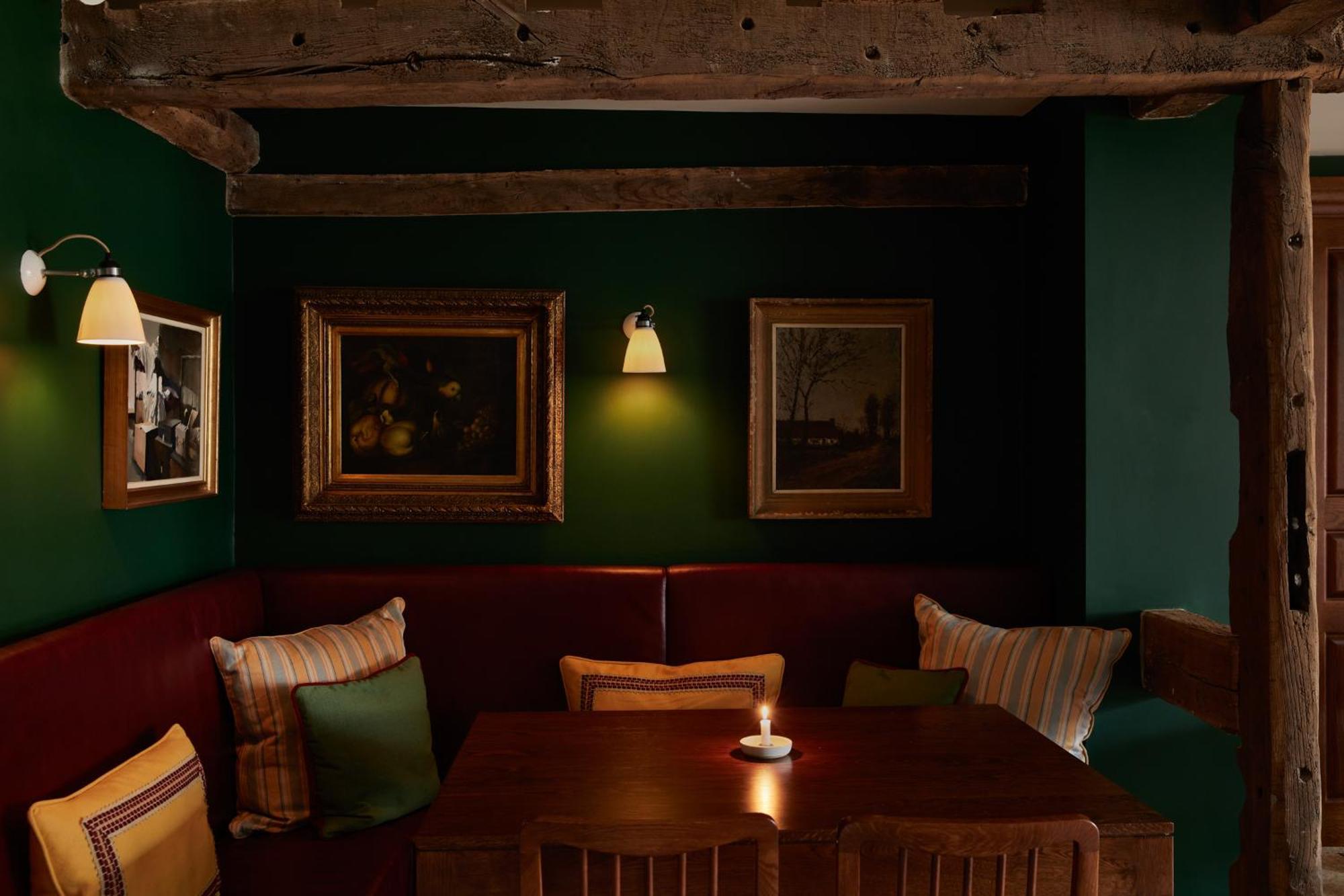 The Bear Inn, Hodnet ภายนอก รูปภาพ